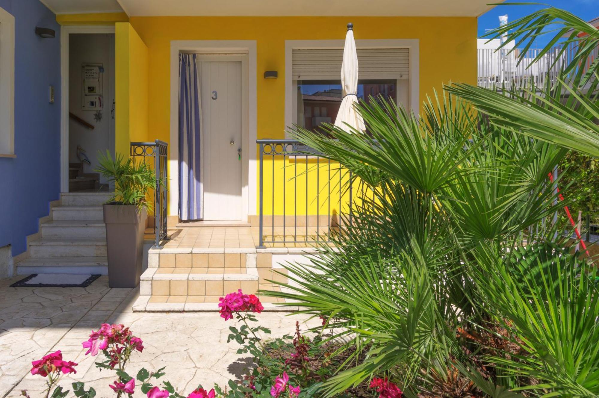 Residence Amarein Caorle Bagian luar foto