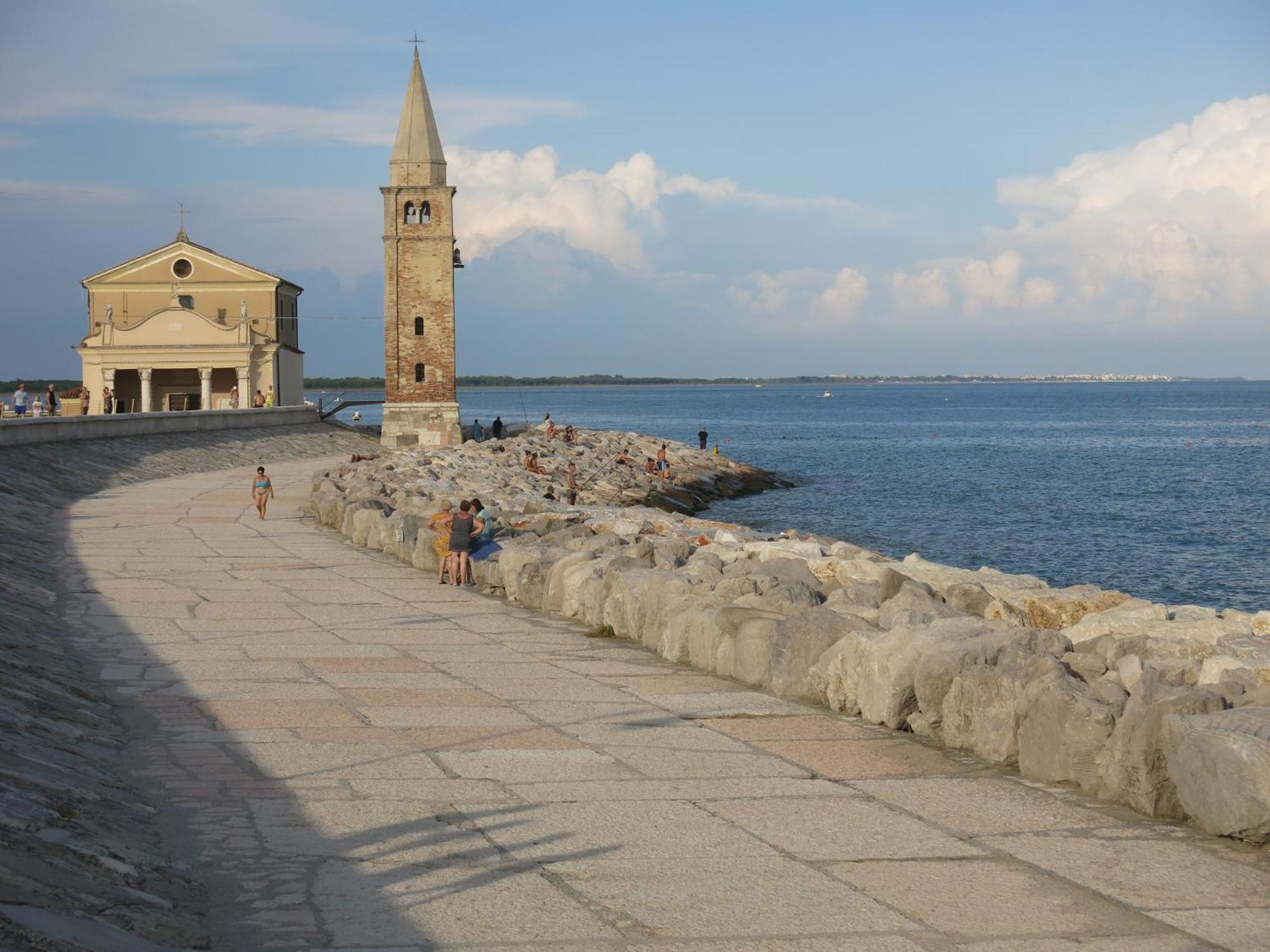 Residence Amarein Caorle Bagian luar foto